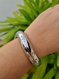 Bracelete Levemente Ondulado no Banho de Ródio Branco