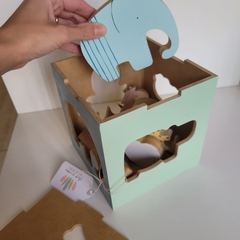 CUBO DE ENCASTRE ANIMALES en internet