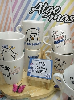 TAZA CONICA FLORK DIA DEL AMIGO - Algo Mas