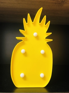 Adorno Ananá Led - comprar online