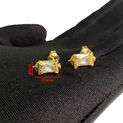 Imagem do Brinco Presa de Tigre em Zircônia Branca (6mmX11mm) (Banho Ouro 24k)