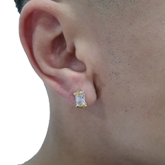 Brinco Presa de Tigre em Zircônia Branca (6mmX11mm) (Banho Ouro 24k) - ShiromaJoias