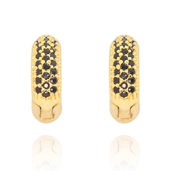 Brinco Argola Cravejada em Zircônia 24 Pedras Pretas (Banho Ouro 24k) - comprar online