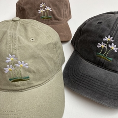 Banner de la categoría Gorras Più a máquina