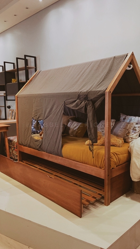 CAMA HOUSE CON CARRO