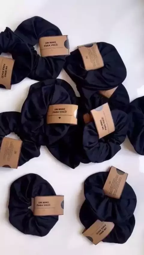 Scrunchie ou Faixa de cabelo