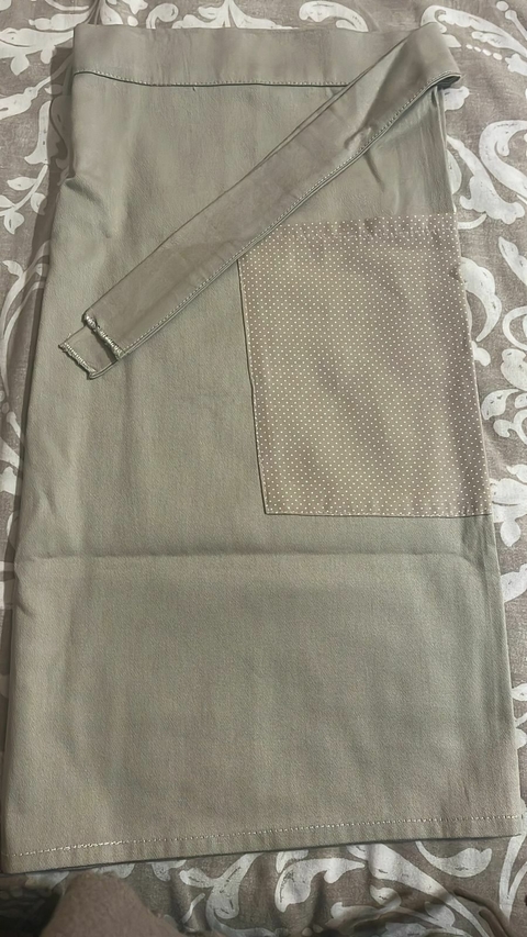 avental modelo meio corpo composê