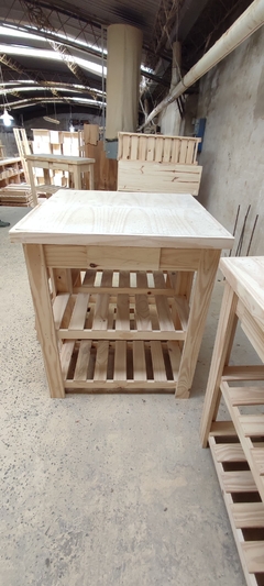 MESA QUESERA - La pata de palo
