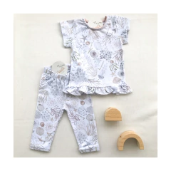 Remera Olivia en internet