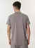 REMERA CON ESTAMPA BORN IN - GOLA - tienda online