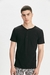 Remera UNDER BUTTON-BOWEN