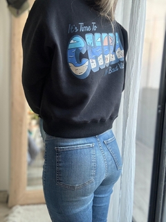 Buzo Clásico Estampado - comprar online