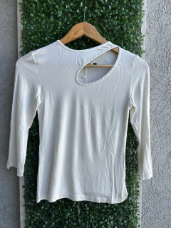 Remera Strass Chelaloraa