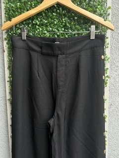 Pantalón Tachas Acado en internet