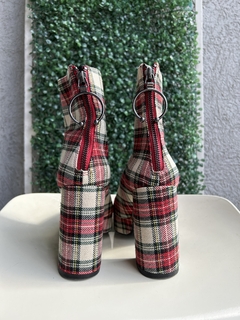 Zapatos Cuadrillé Bershka en internet