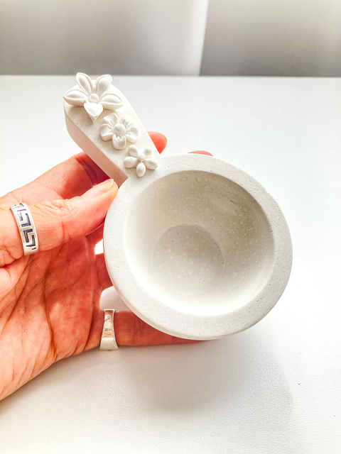 Sahumador y Portavela Cuchara con flores