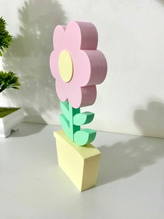 Flor com vasinho - comprar online