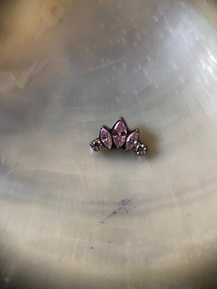 Labret Cluster Titânio Zircônia Rosa Navete