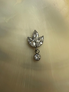 Labret Flor De Lis Titânio Pingente Flat | Tragus - comprar online