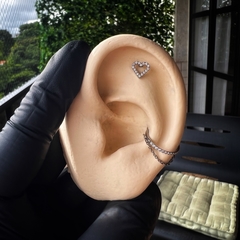 Argola Cravejada Corrente Titânio (Conch Píercing) - loja online