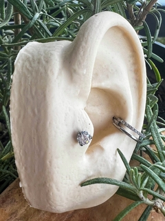 Argola Dupla Cravejada (Piercing Orelha | Conch) - Galaxy Piercings