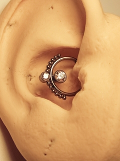 Argola Clicker Zircônias Flat (Daith | Septo)