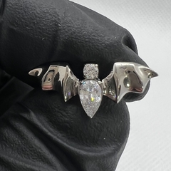 Labret Morcego Zircônia Branca (Piercing Orelha) - loja online