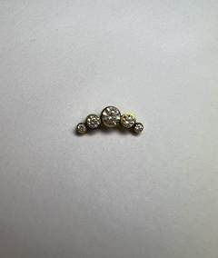 Labret Cluster Meia Lua Dourado (Piercing Orelha) - Galaxy Piercings