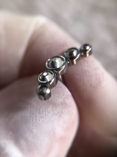 Piercing Orelha Cluster Titânio Cristais (Conch | Hélix | Tragus | Antihelix | Scapha | Lóbulo) na internet