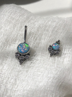 Piercing Banana Ornamental Titânio Opalas Azuis e Zircônias (Umbigo) - comprar online