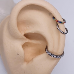 Argola Clicker Cravejada Zircônias Grandes (Piercing Conch | Helix) - loja online