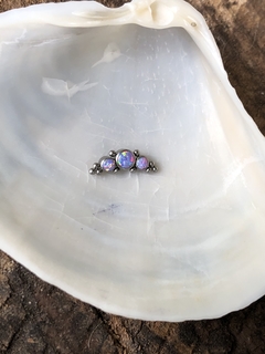 Piercing de titânio adornado com opalas roxas (orelha) - loja online