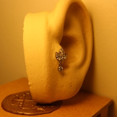 Labret Flor De Lis Titânio Pingente Flat | Tragus na internet