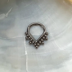 Clicker Indiano Gota Esferas (Piercing Septo | Daith) - Galaxy Piercings