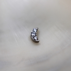 Labret Lua Cravejada Titânio (Piercing Orelha)