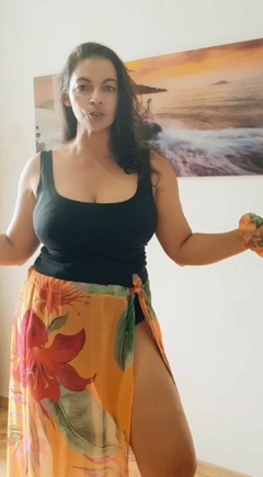 Imagem do Canga versátil vc usa como saia e vestido
