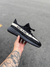 Yeezy Boost 350 V2 "Oreo" na internet