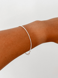 Pulseira amontoada bolinhas