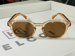 Óculos HELCCI - Modelo Dança da Águas na internet