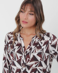 Remera Geométrica Chocolate - comprar online