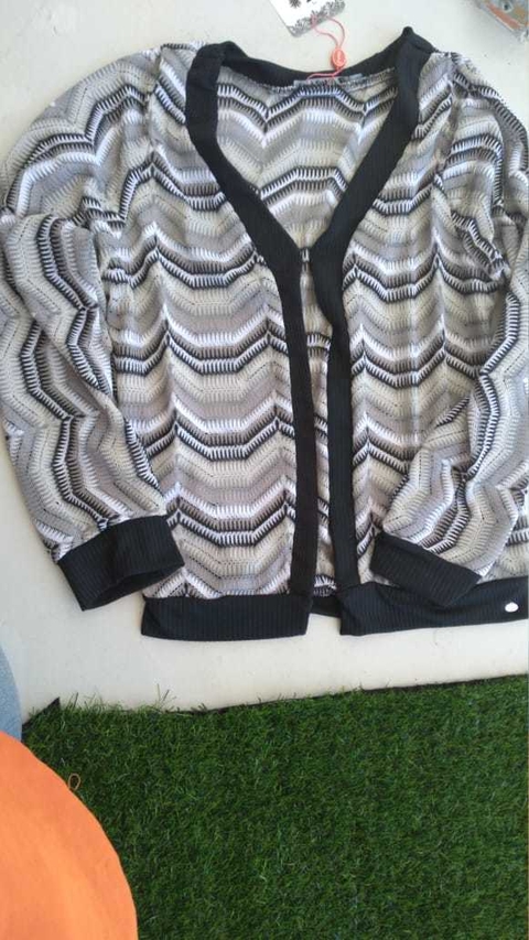 Casaquinho em linha