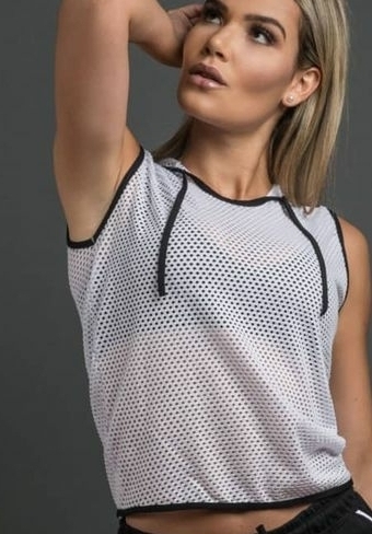 Blusa Cropped Tela Manga Curta com Capuz