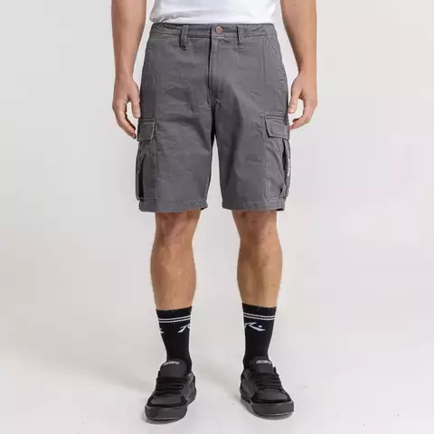 Frente – Bermuda cargo Rusty Rippa Charge Ws color carbon para hombre.