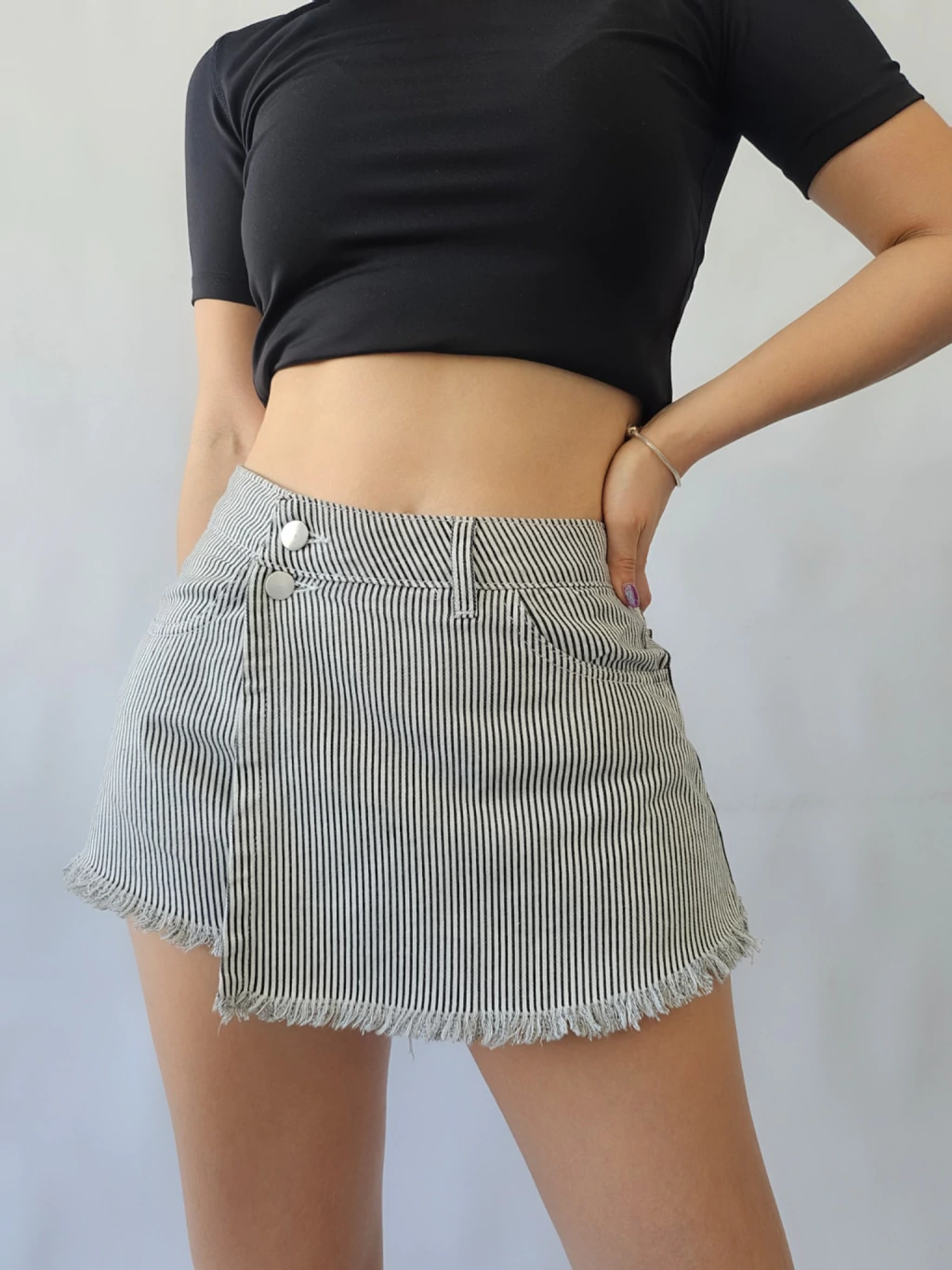 SKORT RAYADO TAMA