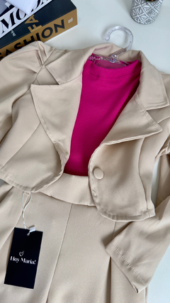 Conjunto Blazer 4 e 6 na internet