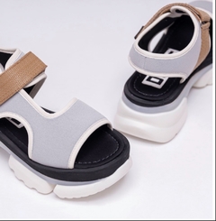 Sandalia Marquesa Gris DONNE en internet