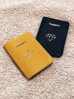 Porta pasaporte