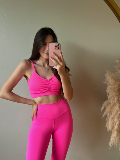 Top Alcinhas Franzido Rosa Chiclete