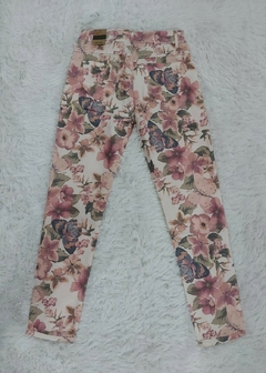 Jean Reversible White and Pink Garden. - Maja: Indumentaria italiana en Rosario