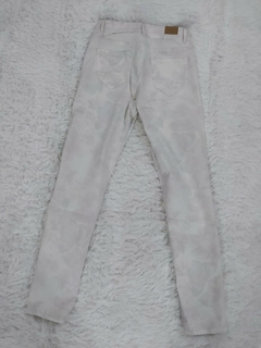 Imagen de Jean Reversible White and Pink Garden.
